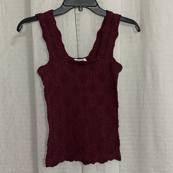 ALTAR’D STATE Blaire Wine Maroon Seamless Floral Square Neck Wide Strap Cami - Picture 11 of 16